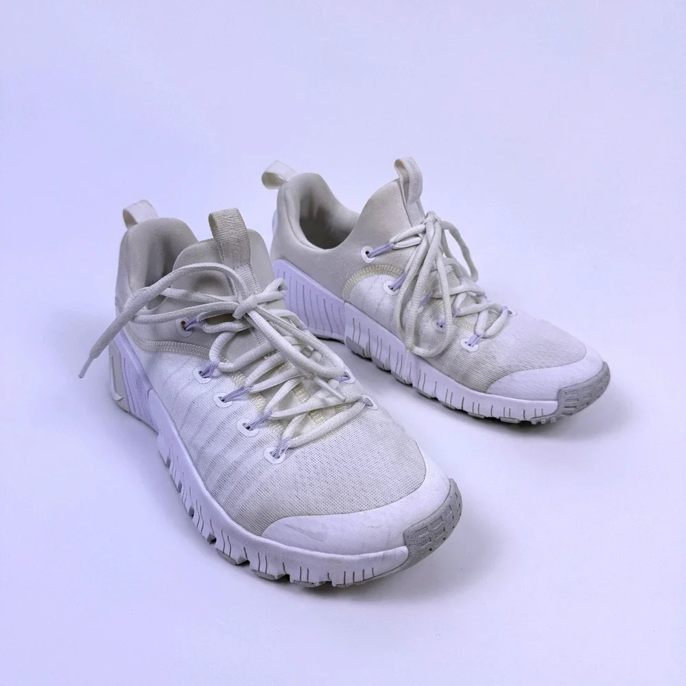 Nike Free Metcon 6 Training Shoes Womens 9 White FJ7126-101 Gym Sneakers